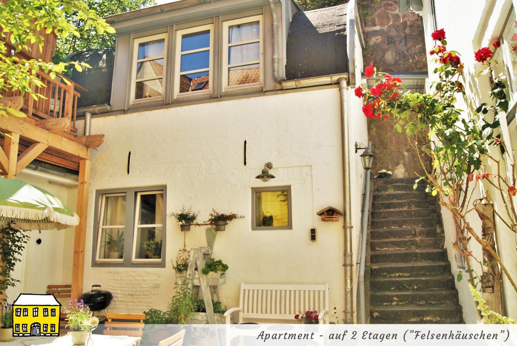 Das Gelbe Haus - Drei Besondere Ferienwohnungen Flensburg Exterior photo